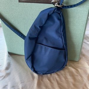 Ameribag baglett. Durable and stylish